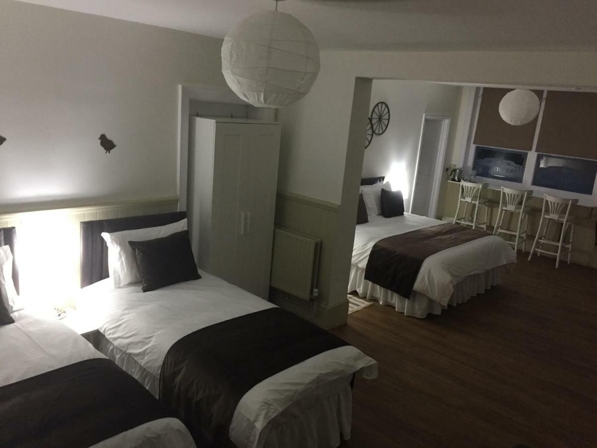 Good Intent Rooms วอลแทมแอบบีย์ ภายนอก รูปภาพ